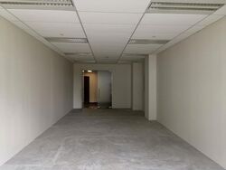 SQUARE 2 (D11), Retail #455602071